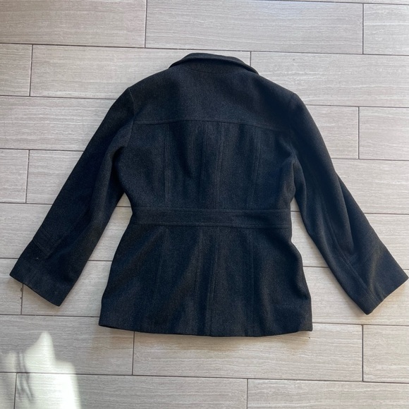 *SOLD* Anne Klein 100% Wool Coat - Picture 3 of 6